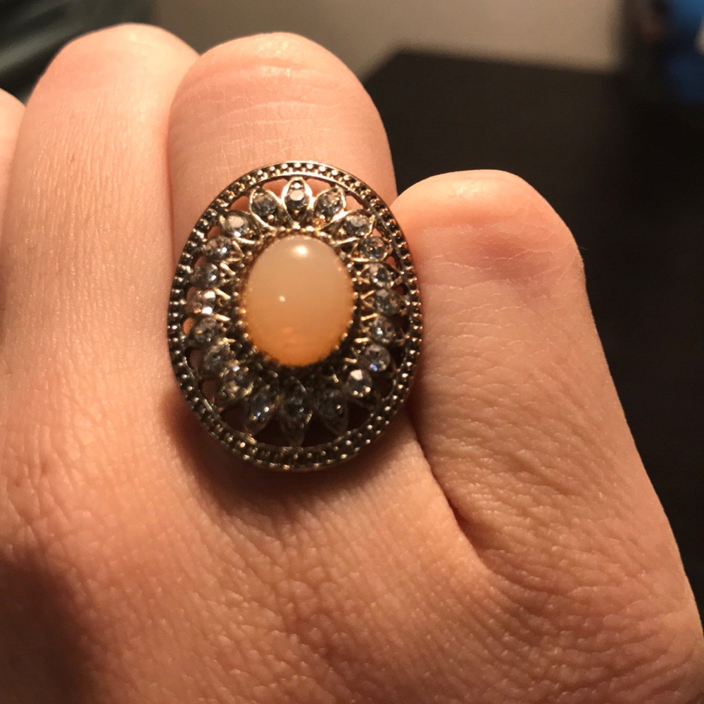 Assorted Rings - Picture 5 of 6